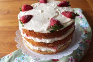 3 layer victoria cake2